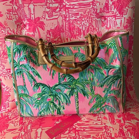 Lilly Pulitzer Suite Views Greydon Canvas Tote  NWT - Picture 2 of 6